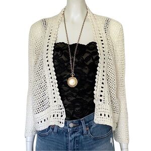 Vintage 90s Cream Crochet Shrug Cardigan. S/M Cottagecore Boho Off White Coastal